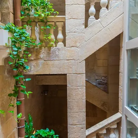Casa San Carlo Apartment Valletta Exterior photo