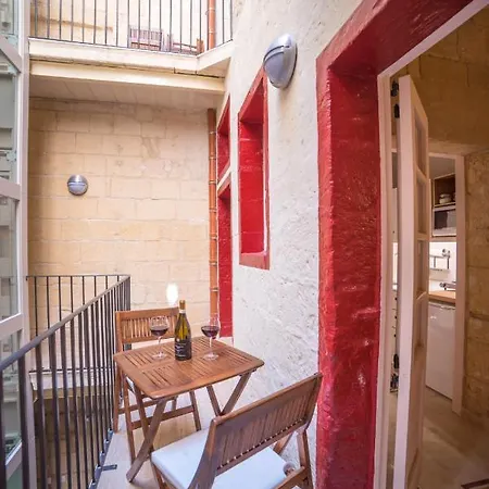 Casa San Carlo Apartment Valletta Exterior photo
